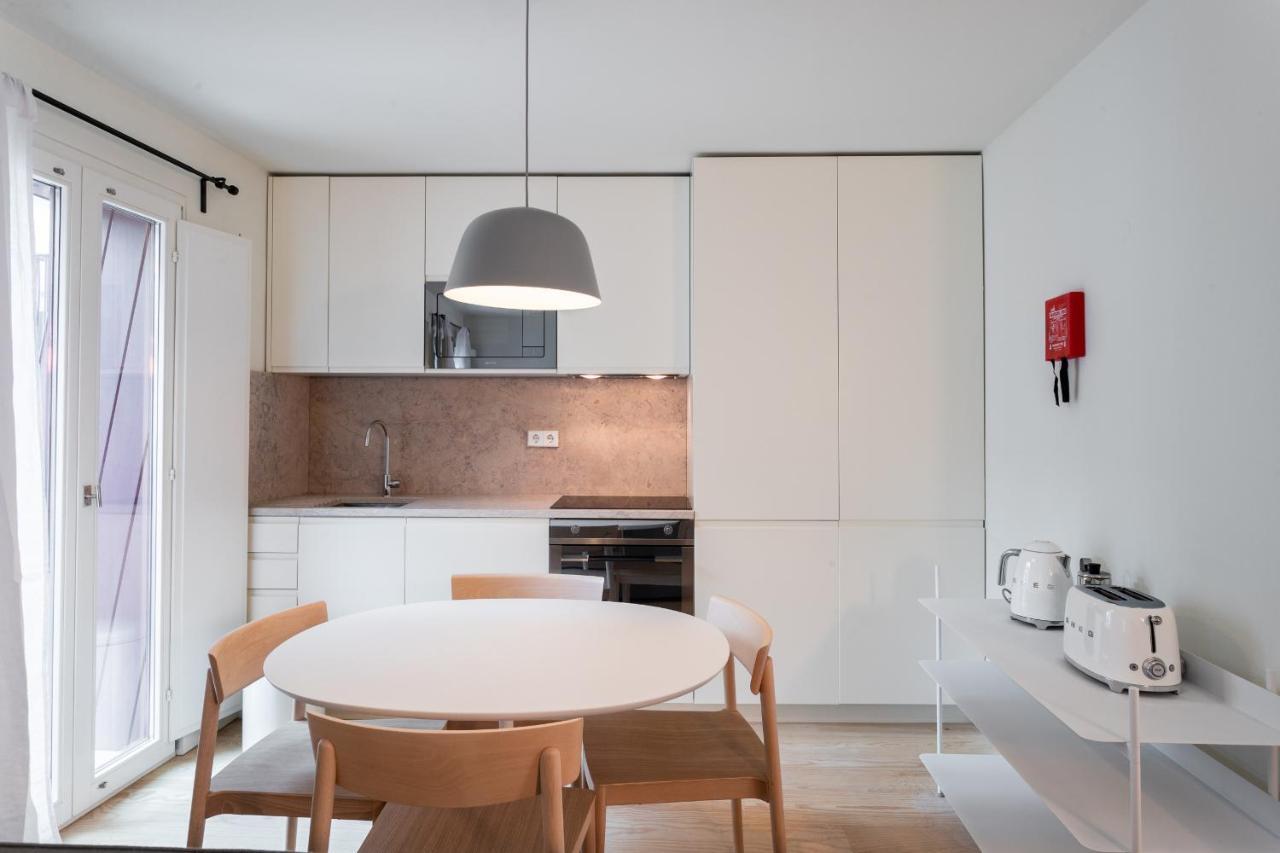 Appartamento Flh Bairro Alto Modern Flats Lisbona Esterno foto