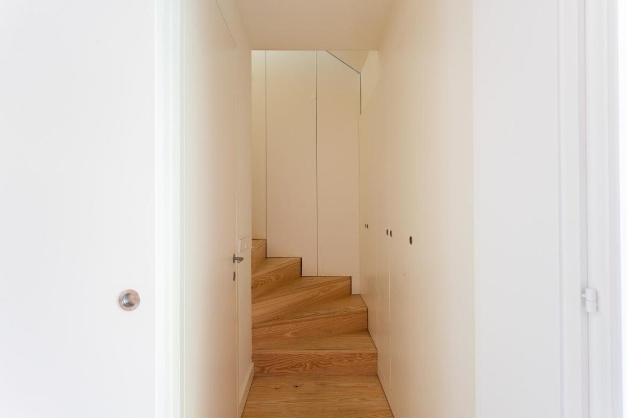 Appartamento Flh Bairro Alto Modern Flats Lisbona Esterno foto